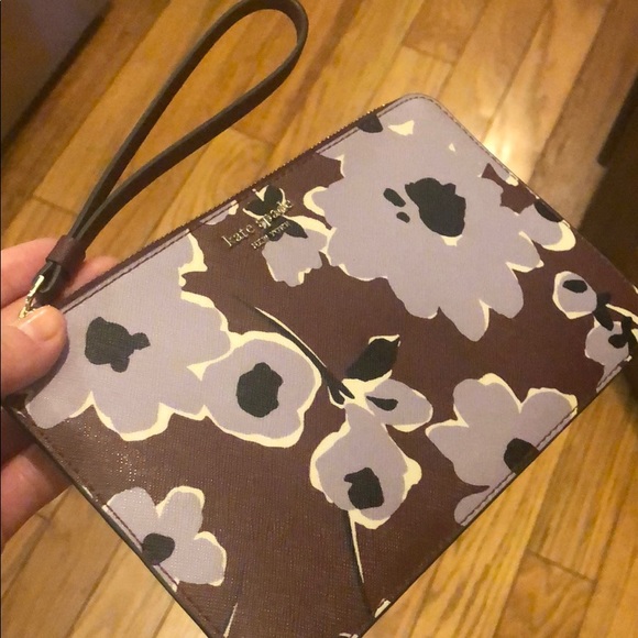 Kate Spade Clutch - Picture 3 of 6